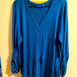 Apt 9 NWT Blue 3/4 length Sleeve Blouse